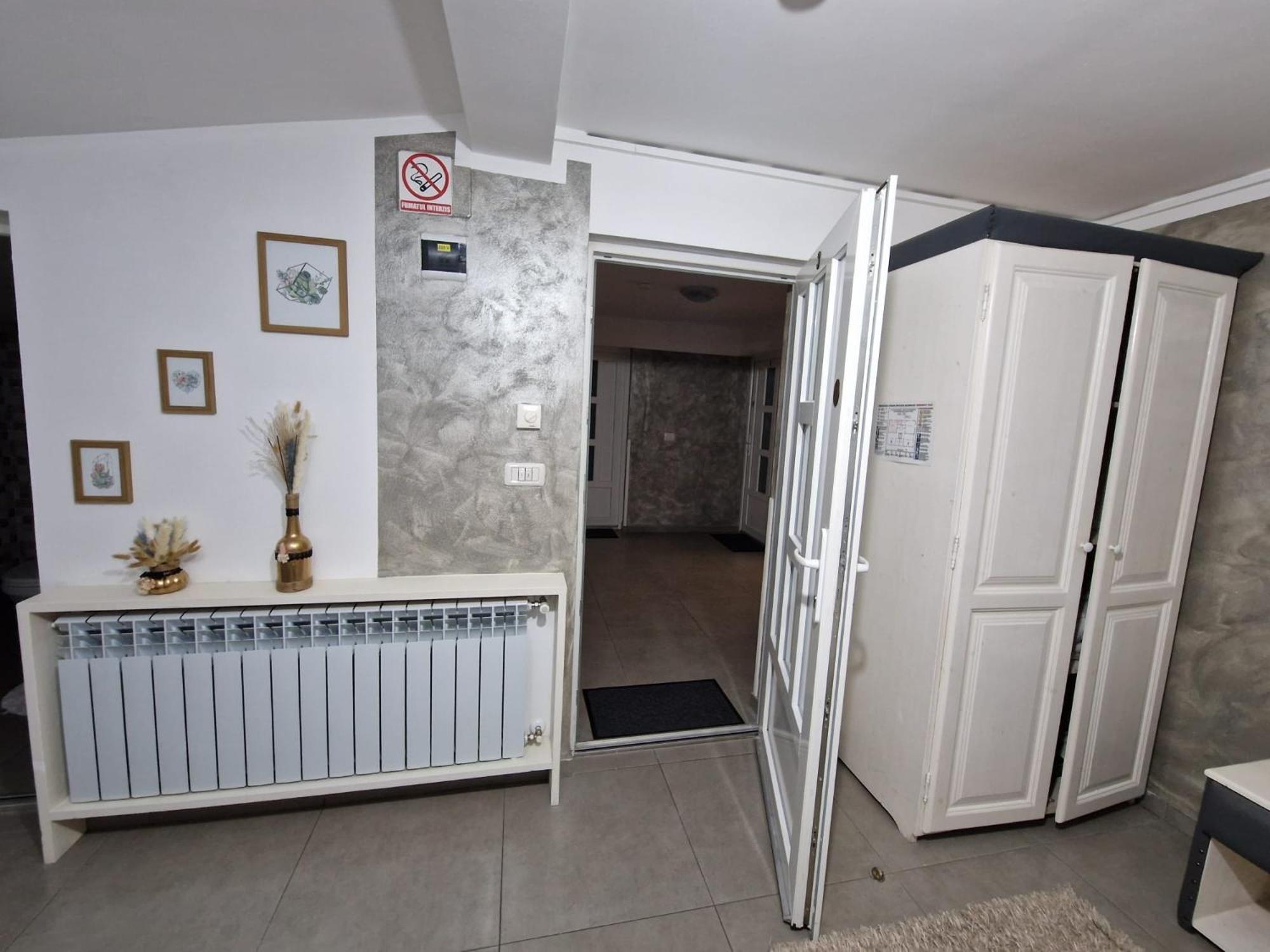 Cazare Moldi - Regim Hotelier Campulung Moldovenesc Bagian luar foto