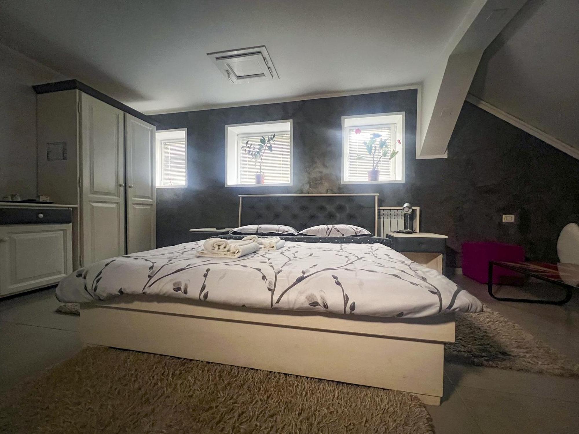 Cazare Moldi - Regim Hotelier Campulung Moldovenesc Ruang foto
