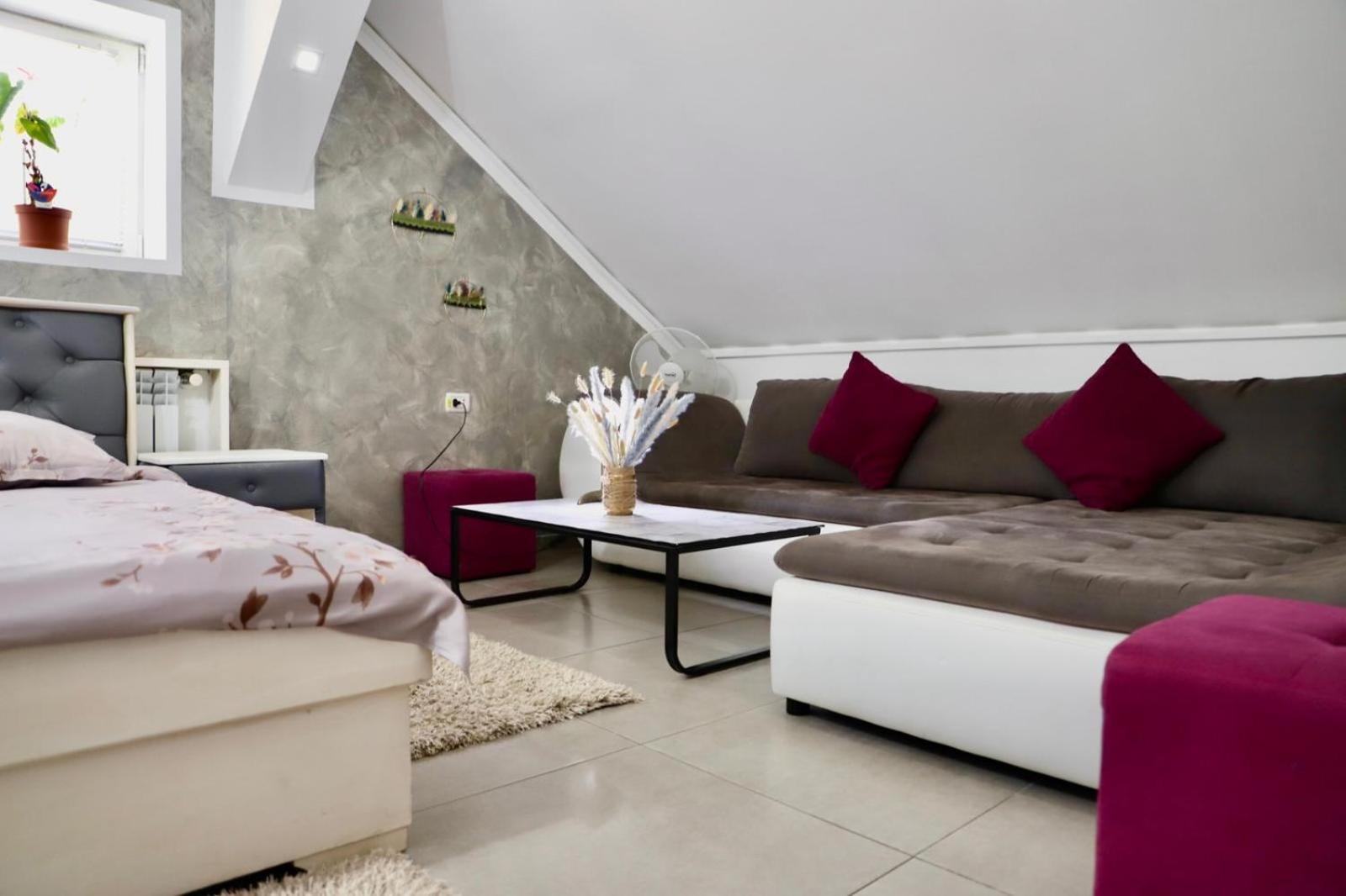 Cazare Moldi - Regim Hotelier Campulung Moldovenesc Bagian luar foto