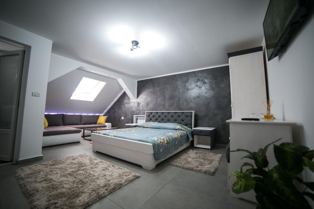 Cazare Moldi - Regim Hotelier Campulung Moldovenesc Bagian luar foto